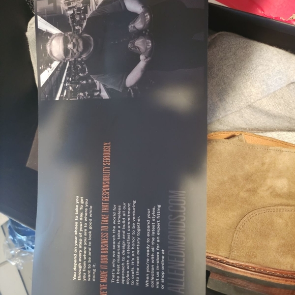 Allen Edmonds - Picture 4 of 4